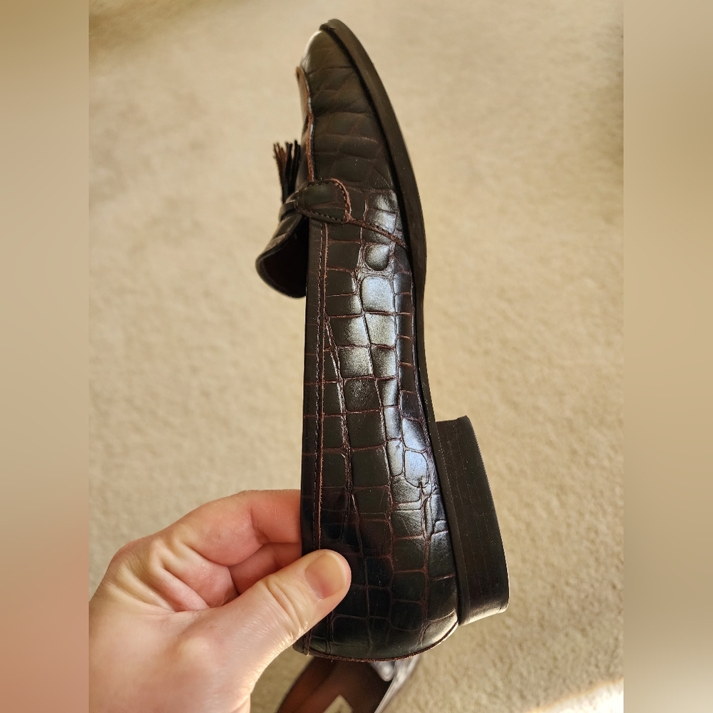 Etienne Aigner Crocodile Embossed Leather Tasseled Loafers Womens Size 9 - Picture 12 of 16